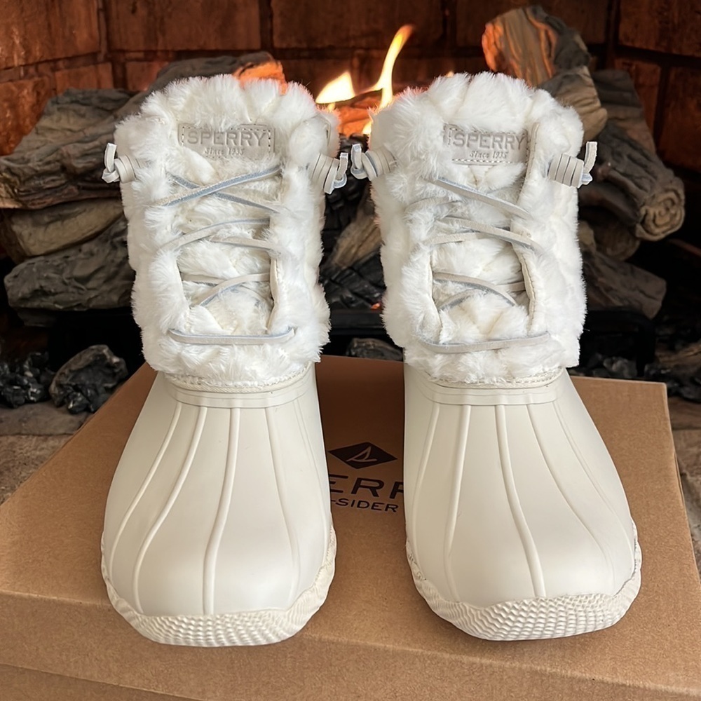 Brand New Sperry Saltwater Faux Fur Ivory Quilt Stitch Duck Boots Waterproof - Picture 4 of 16